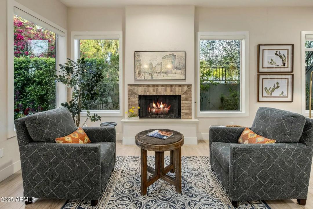 Real Estate Picture 15