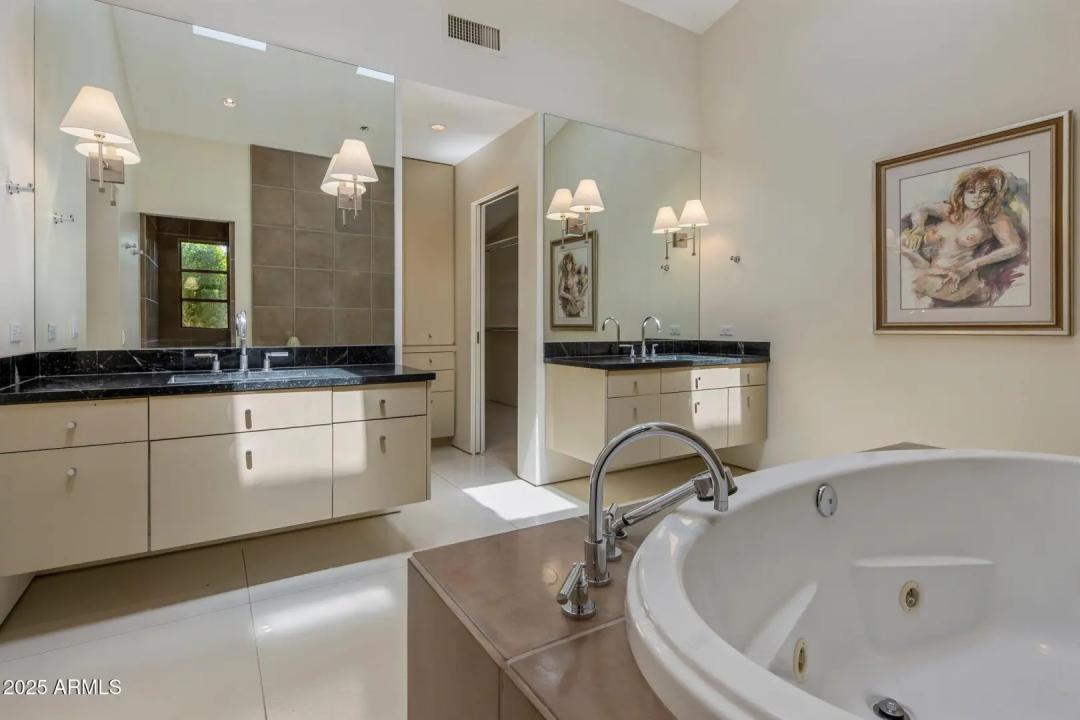 Real Estate Picture 31