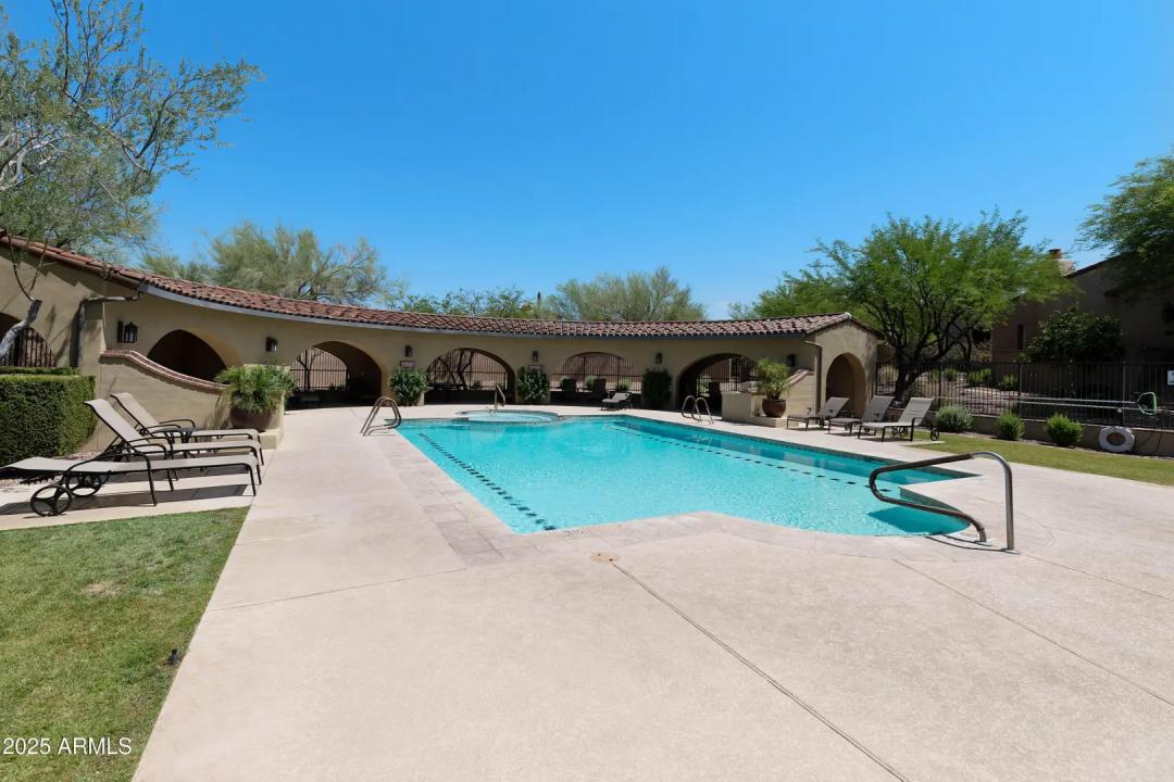 Real Estate Picture 123