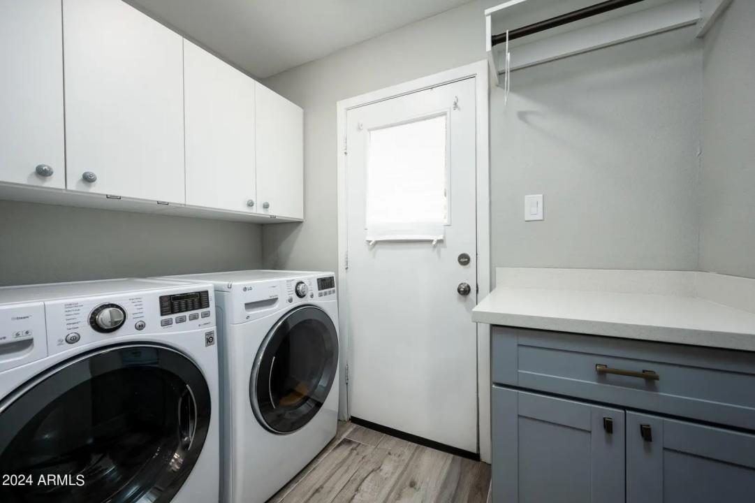 Real Estate Picture 22