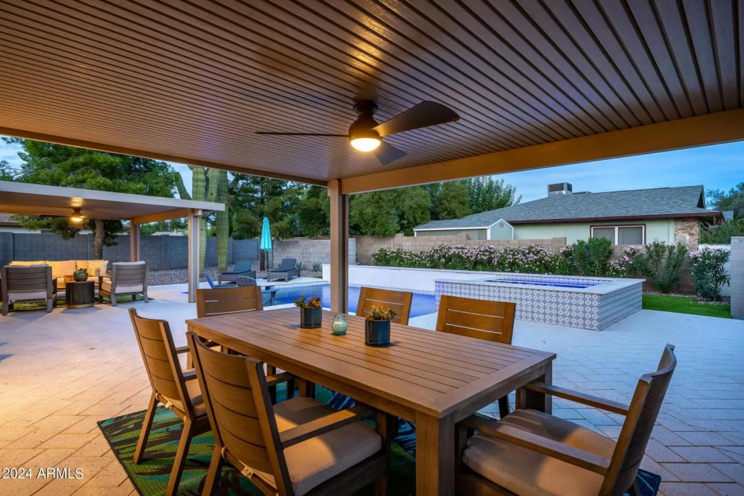 Real Estate Picture 37
