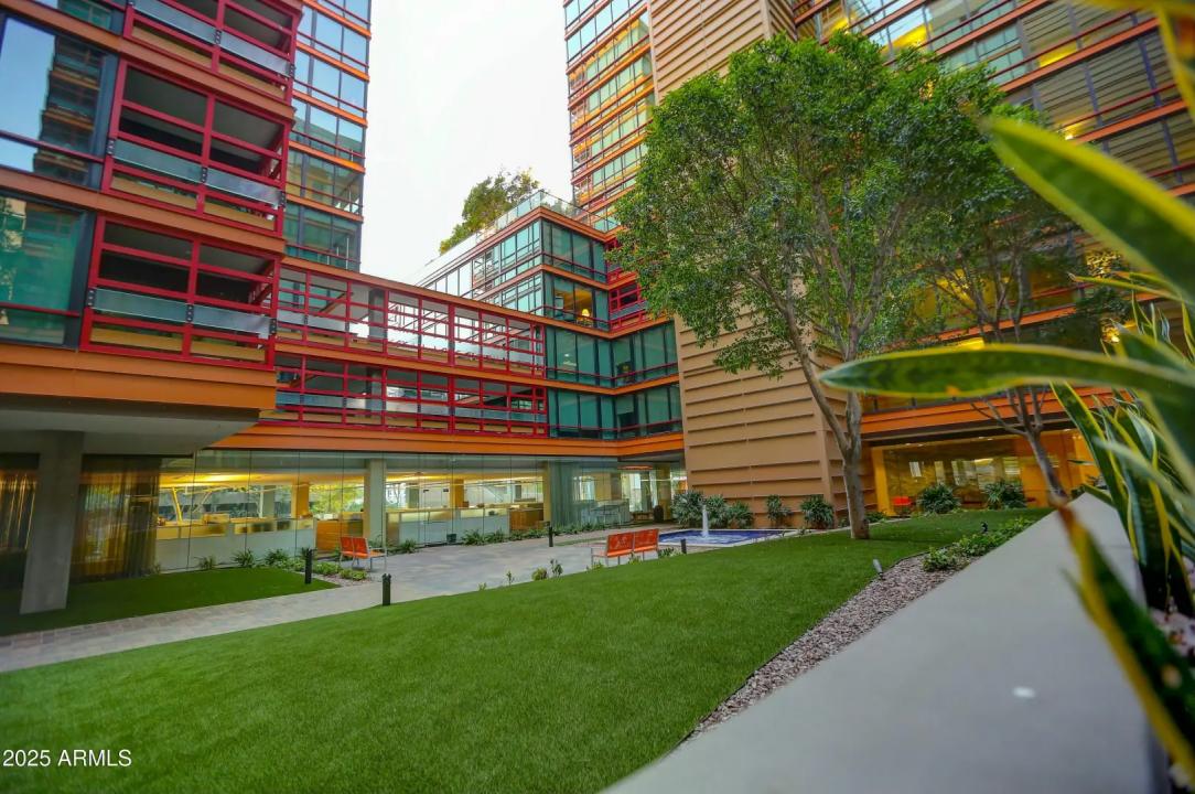 Real Estate Picture 25