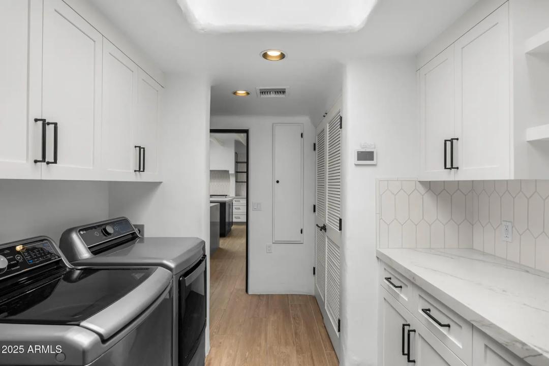 Real Estate Picture 35
