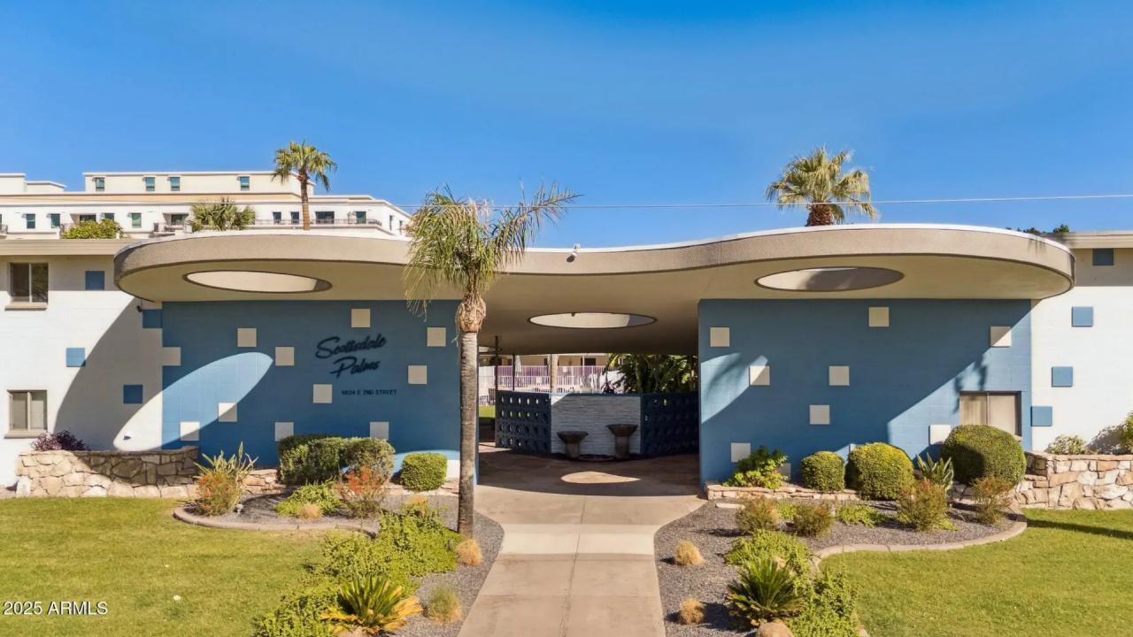 Real Estate Picture 6
