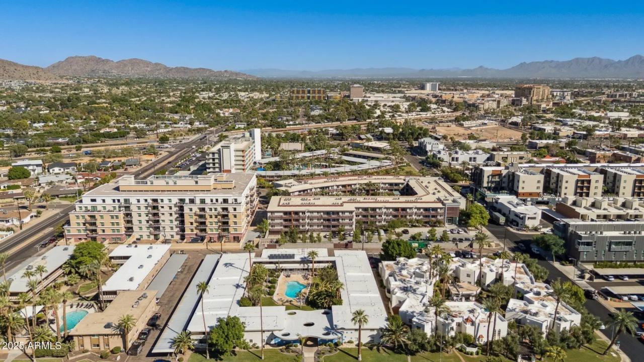 Real Estate Picture 21