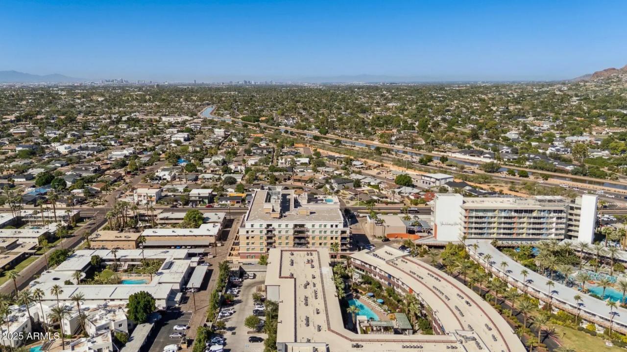 Real Estate Picture 22