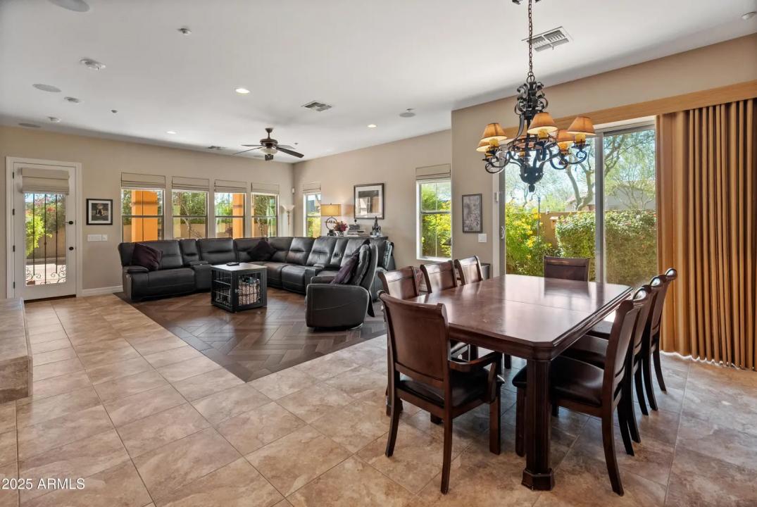Real Estate Picture 15