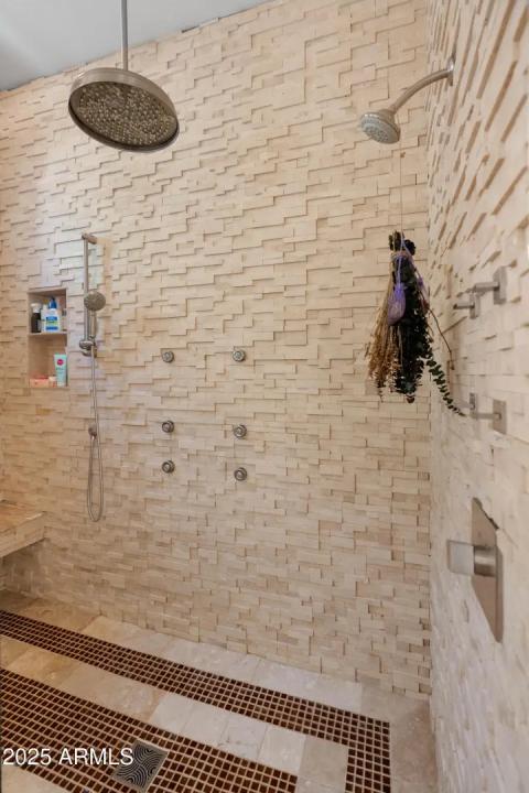 Real Estate Picture 20