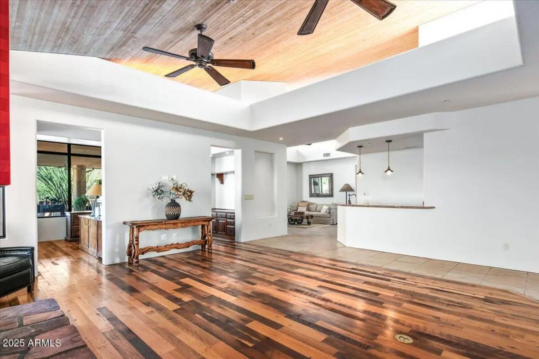 Real Estate Picture 54