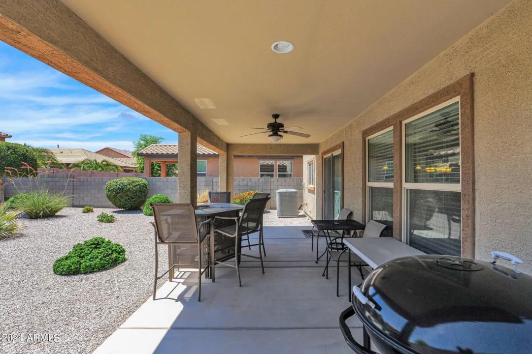 Real Estate Picture 25