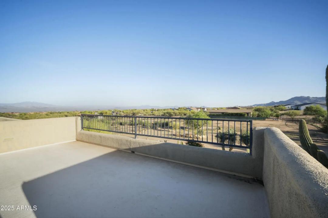 Real Estate Picture 48