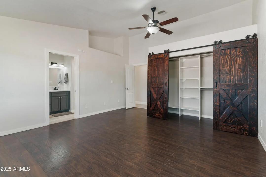 Real Estate Picture 22