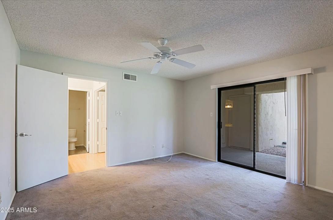 Real Estate Picture 16
