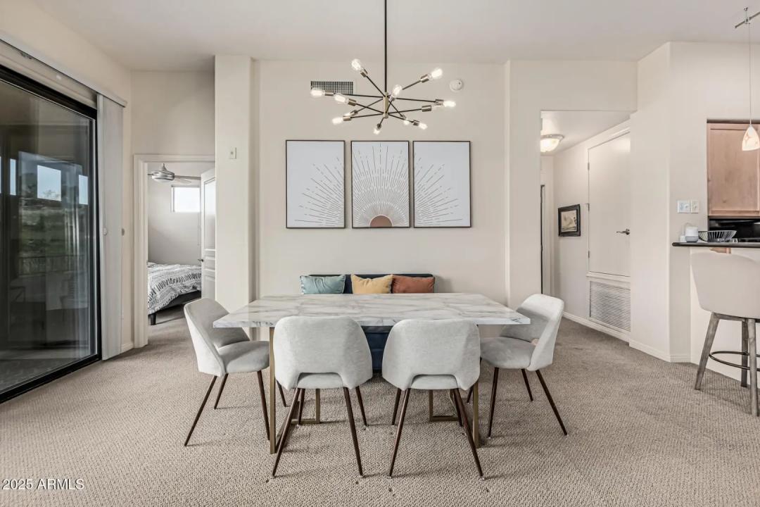 Real Estate Picture 5