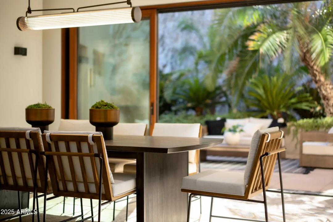 Real Estate Picture 17