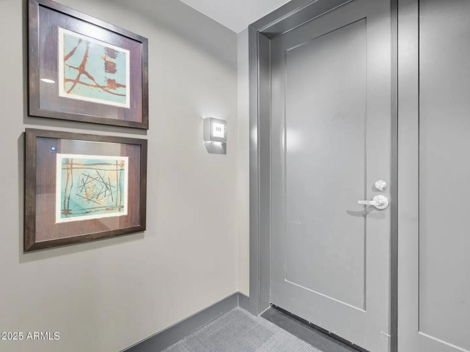 Real Estate Picture 8