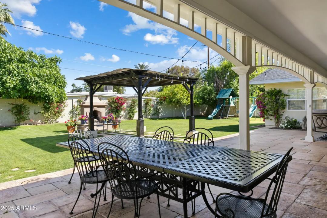 Real Estate Picture 21