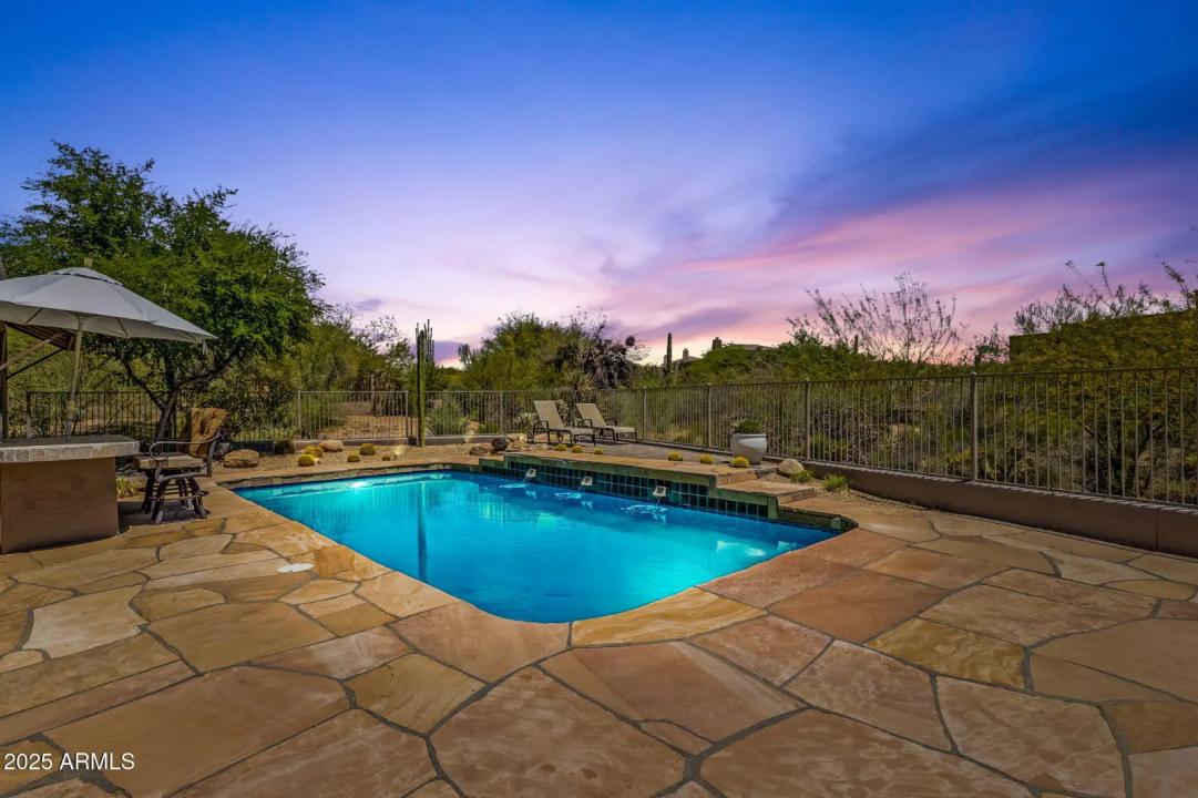 Real Estate Picture 40