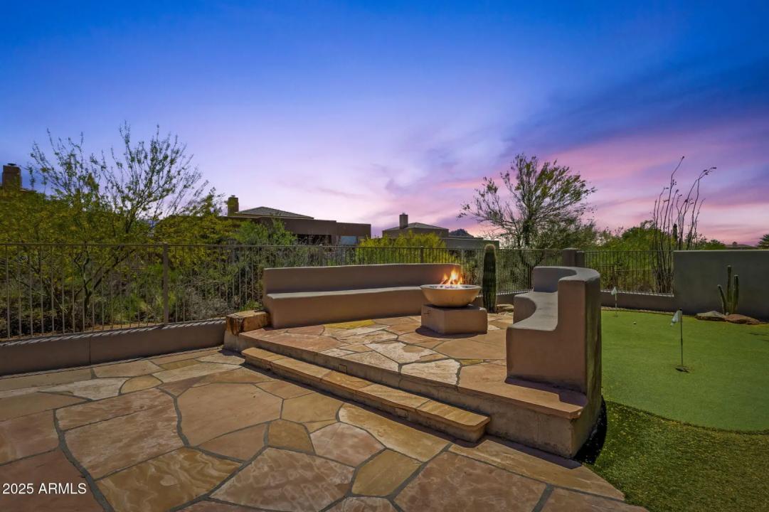 Real Estate Picture 42