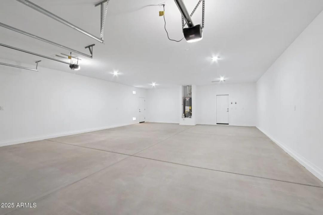 Real Estate Picture 41