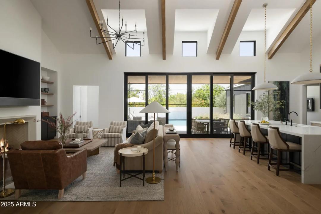 Real Estate Picture 2