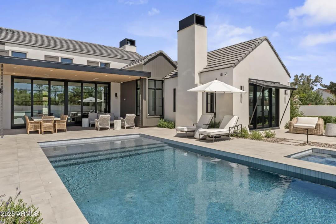 Real Estate Picture 35