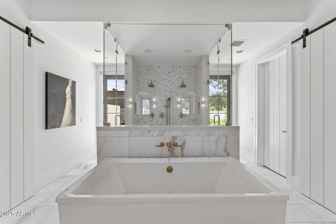 Real Estate Picture 27