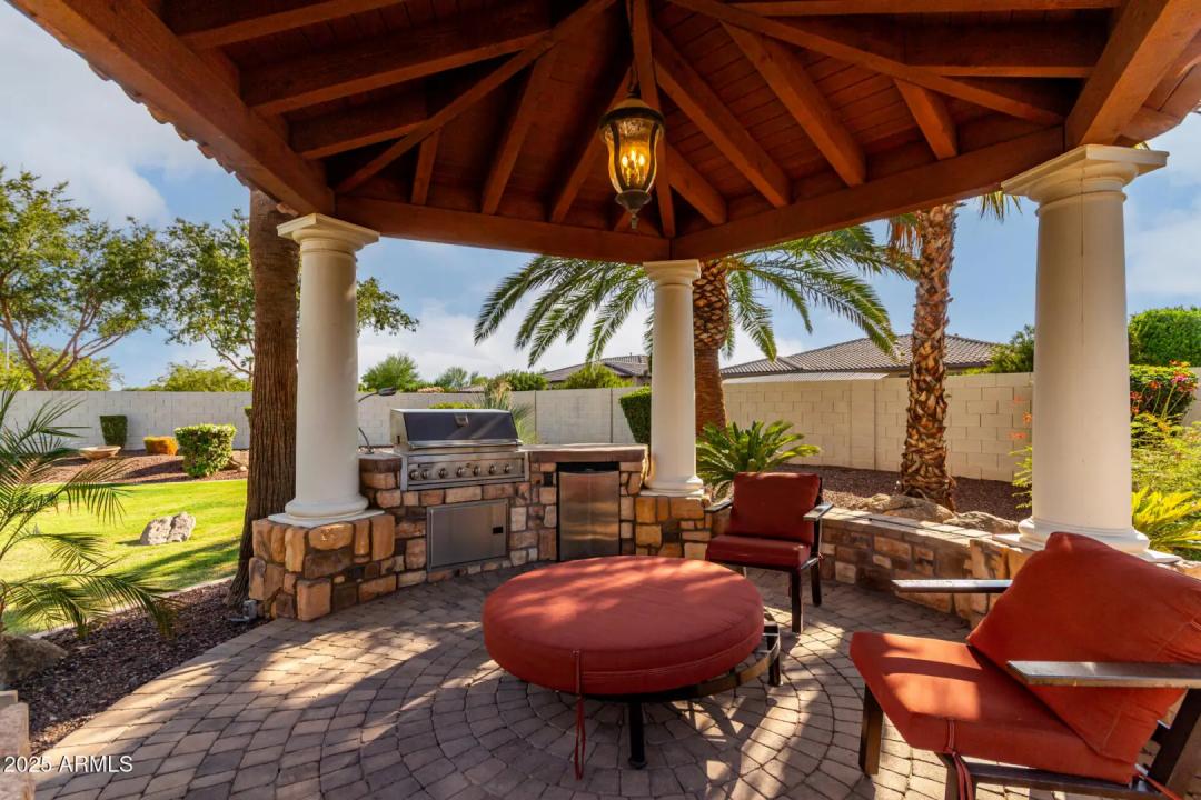 Real Estate Picture 108