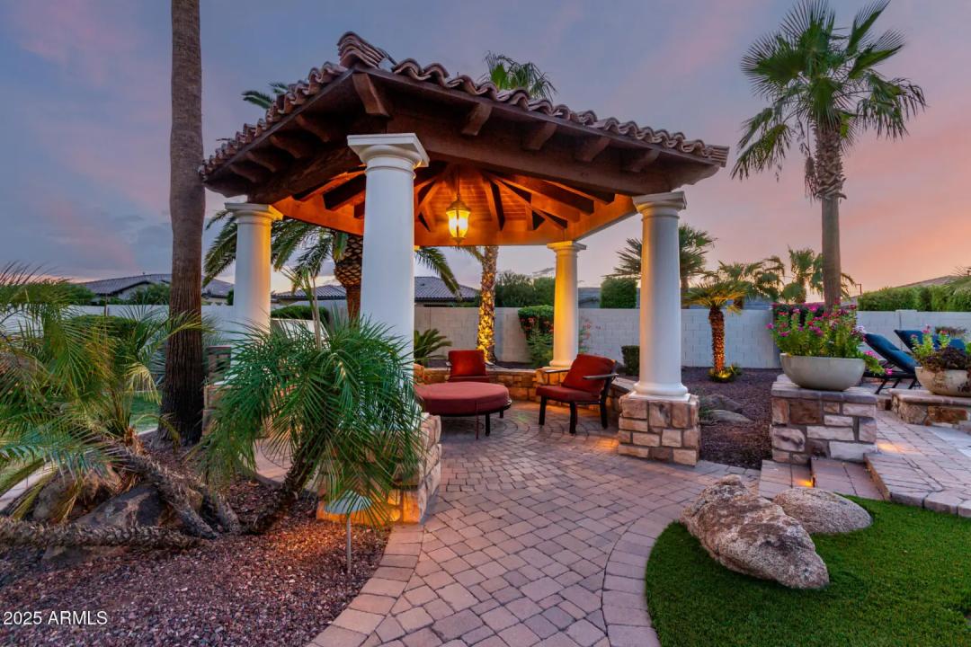 Real Estate Picture 110