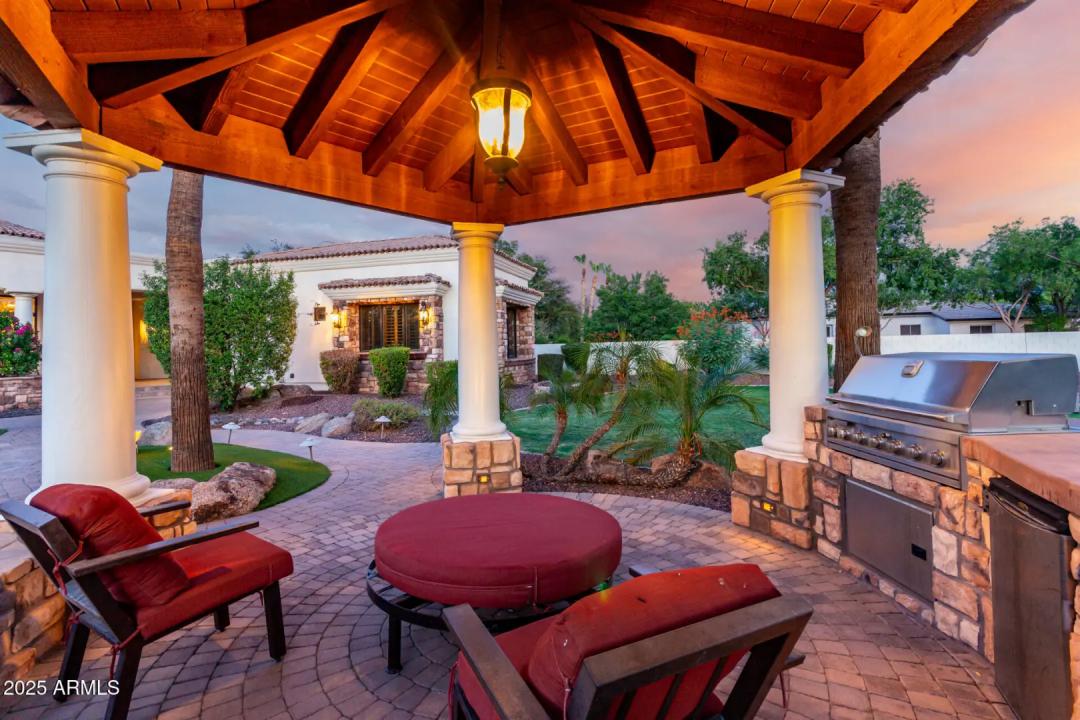 Real Estate Picture 109