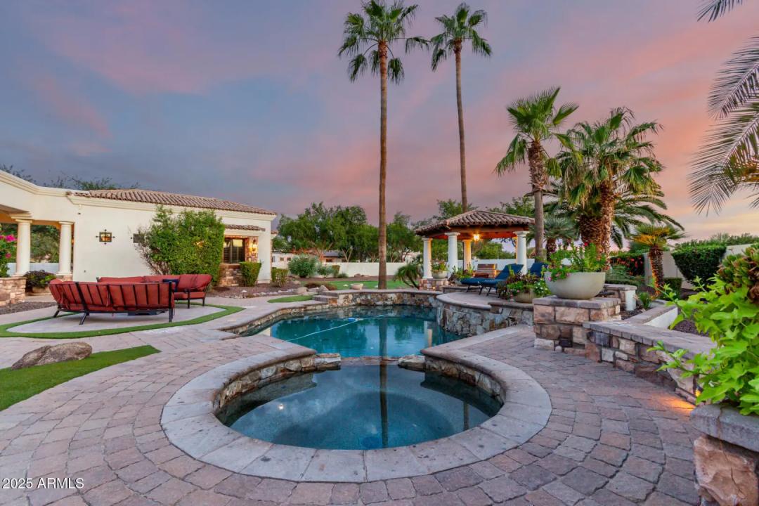 Real Estate Picture 104