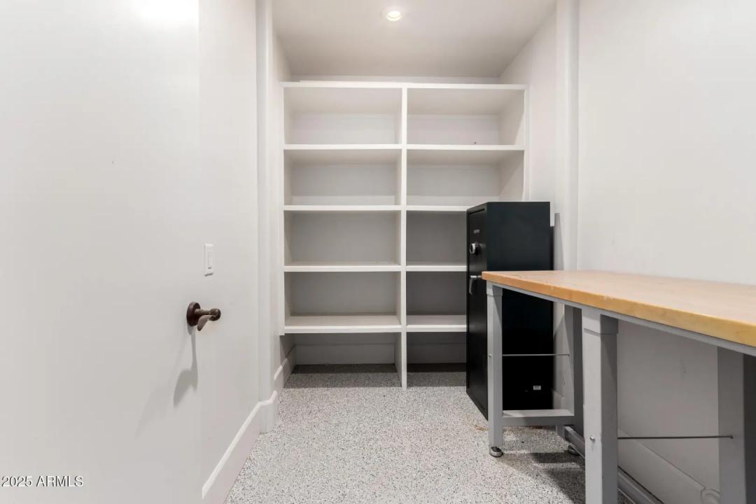 Real Estate Picture 131