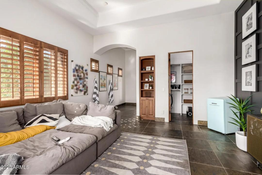 Real Estate Picture 97