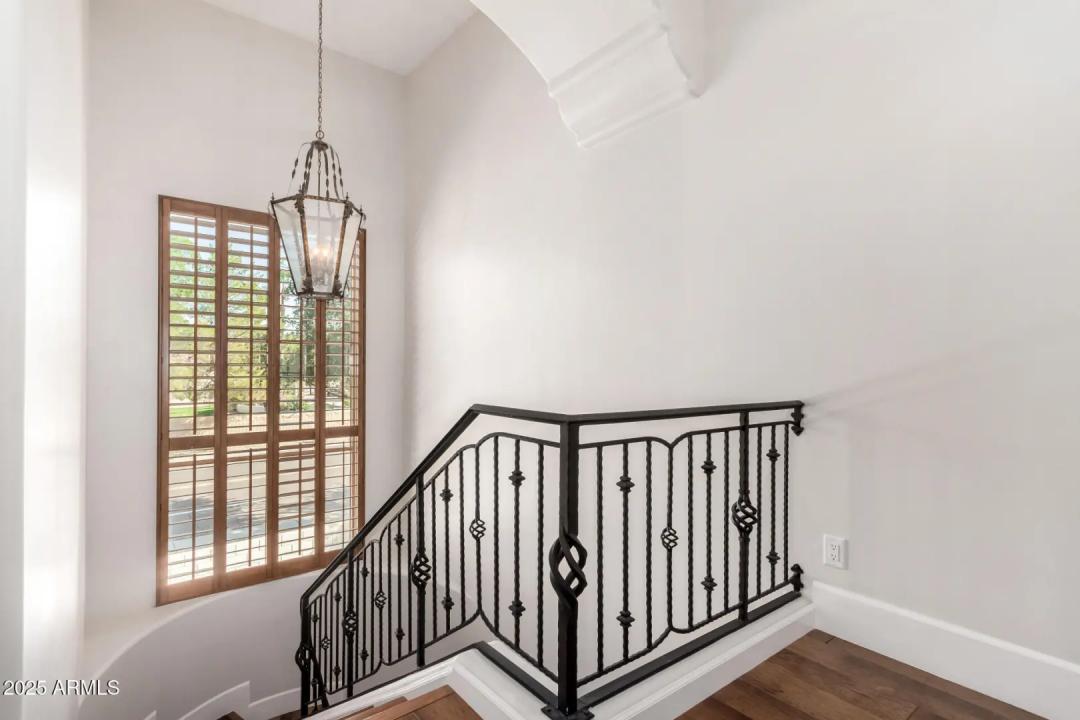 Real Estate Picture 82