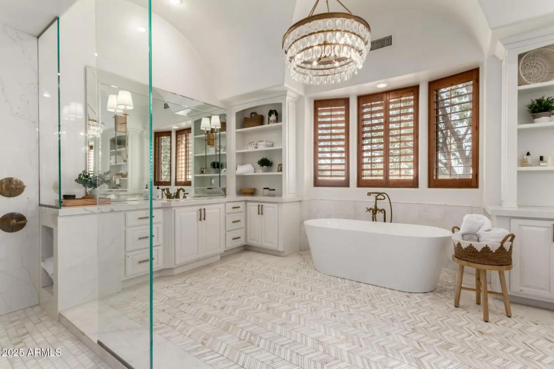 Real Estate Picture 62