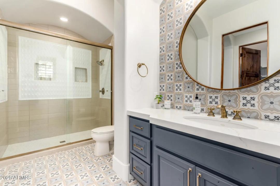 Real Estate Picture 71
