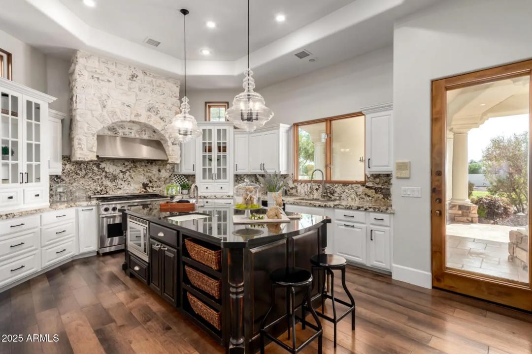 Real Estate Picture 46