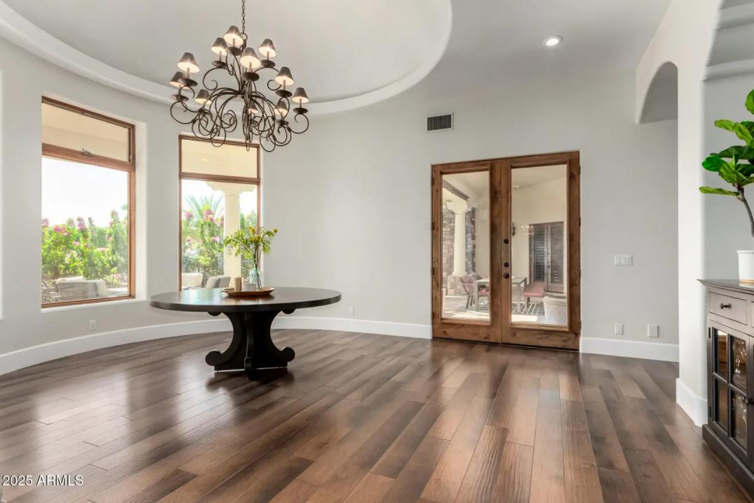 Real Estate Picture 37