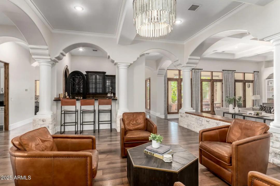 Real Estate Picture 29