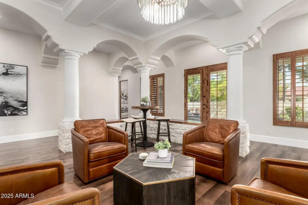 Real Estate Picture 27