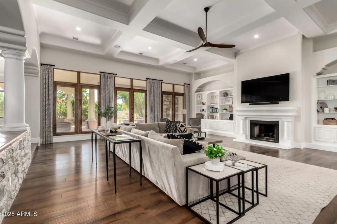 Real Estate Picture 17