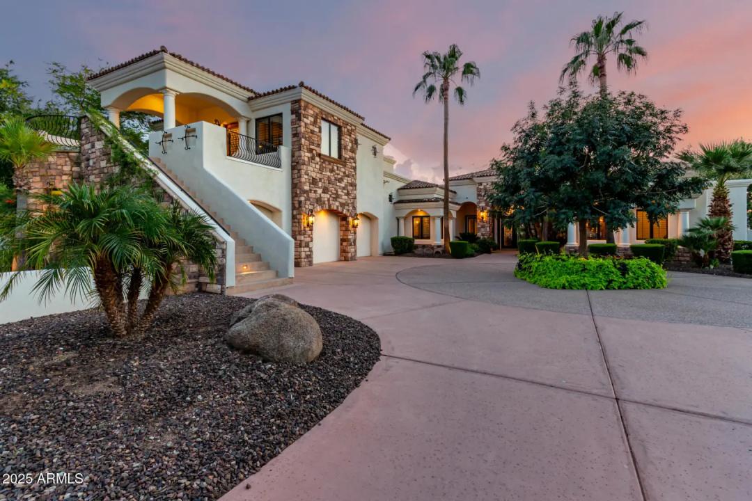 Real Estate Picture 7