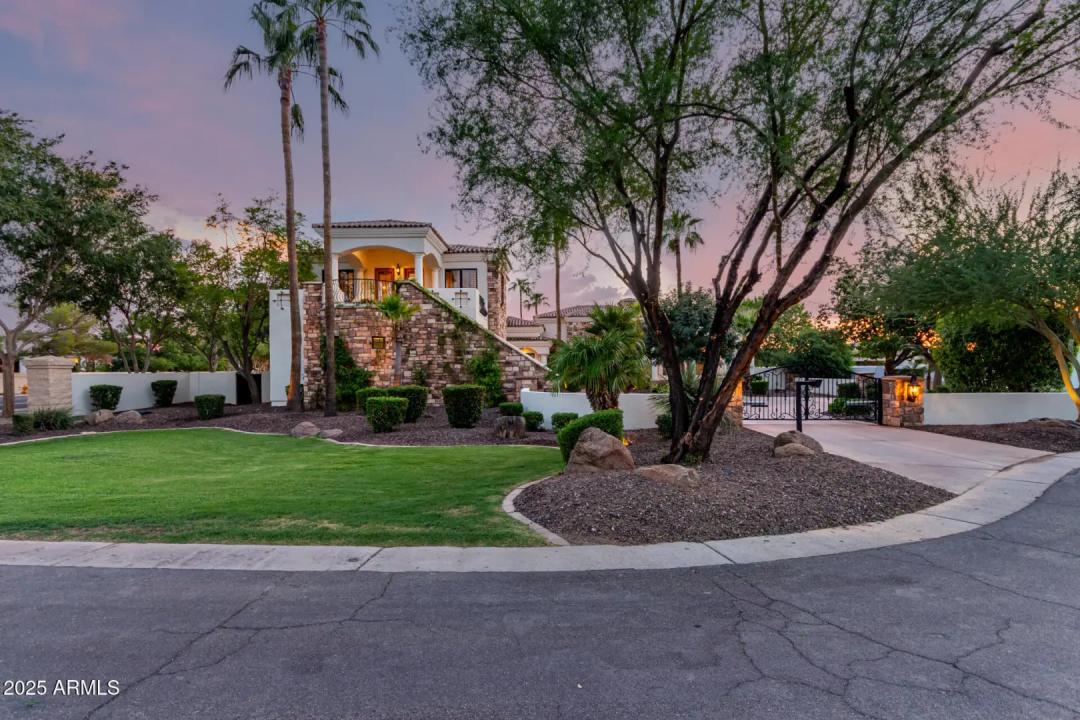 Real Estate Picture 2