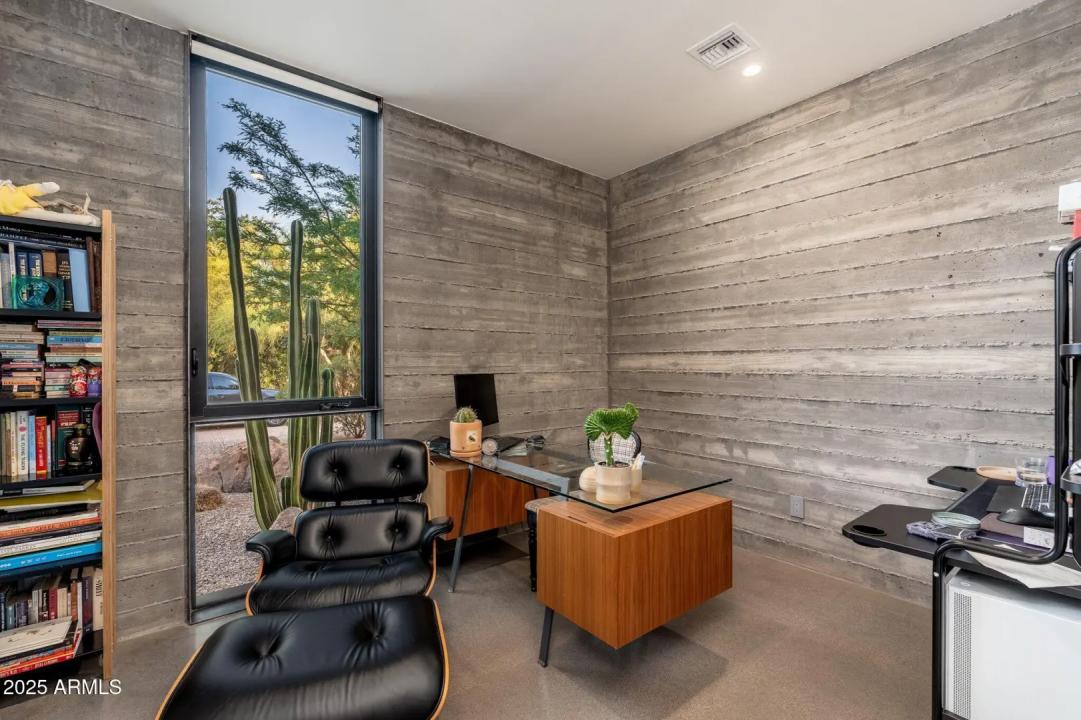 Real Estate Picture 21
