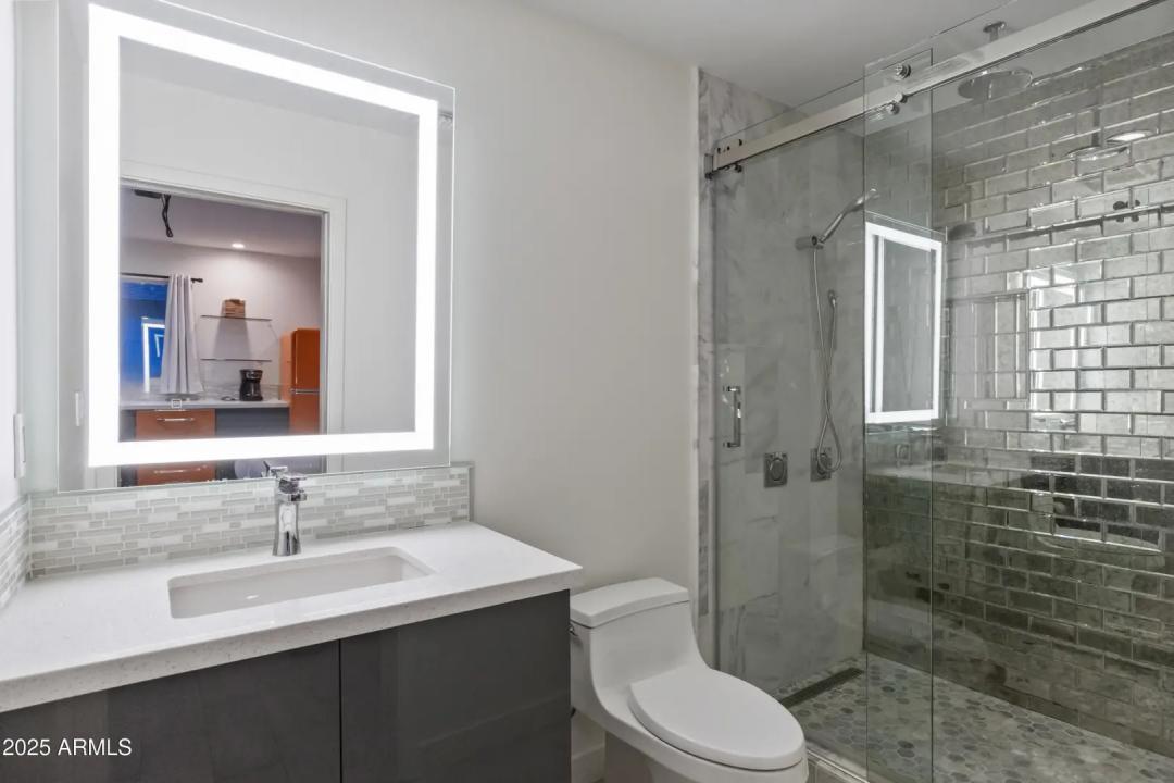 Real Estate Picture 38
