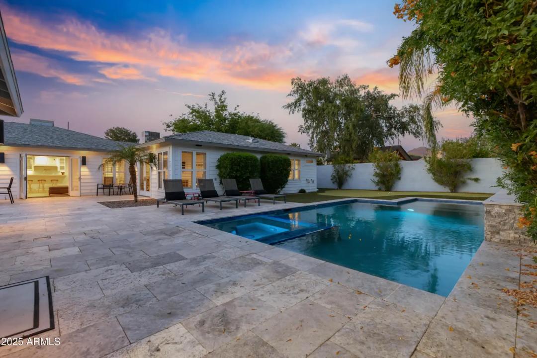 Real Estate Picture 29