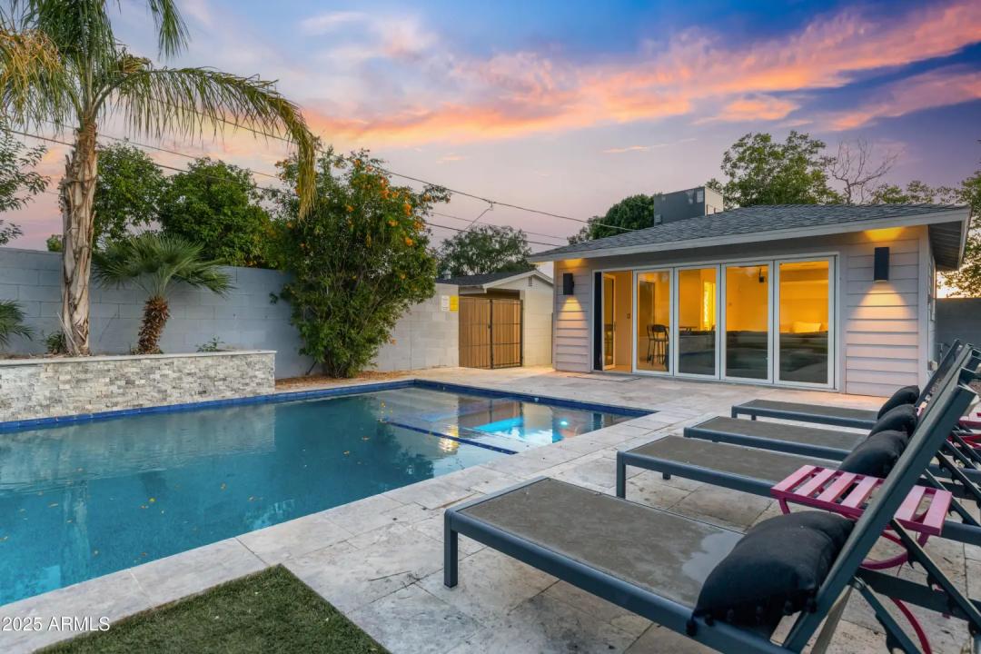 Real Estate Picture 28