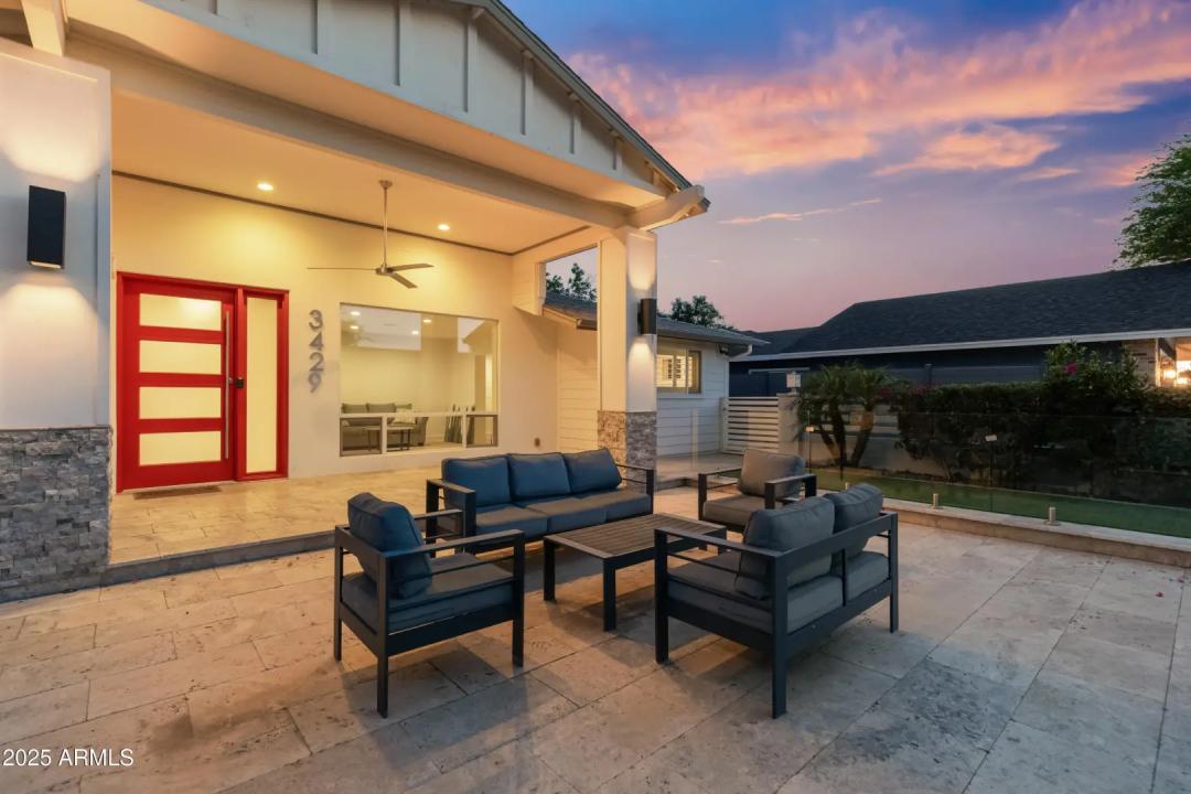 Real Estate Picture 6