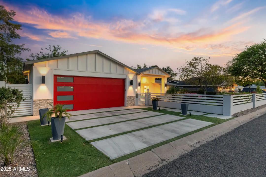 Real Estate Picture 1