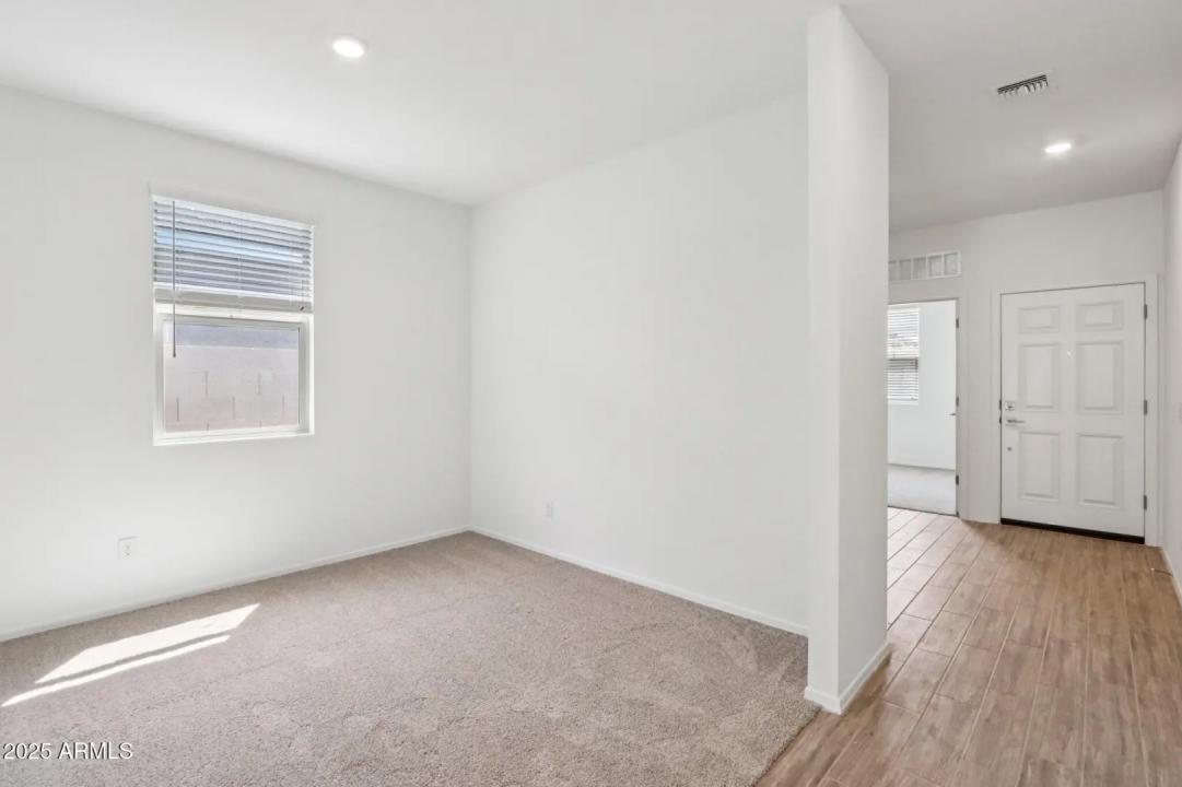 Real Estate Picture 26